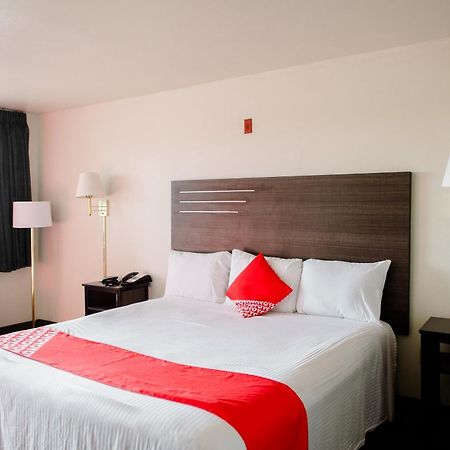 Oyo Hotel Wichita Falls I-44 Sheppard Airforce エクステリア 写真