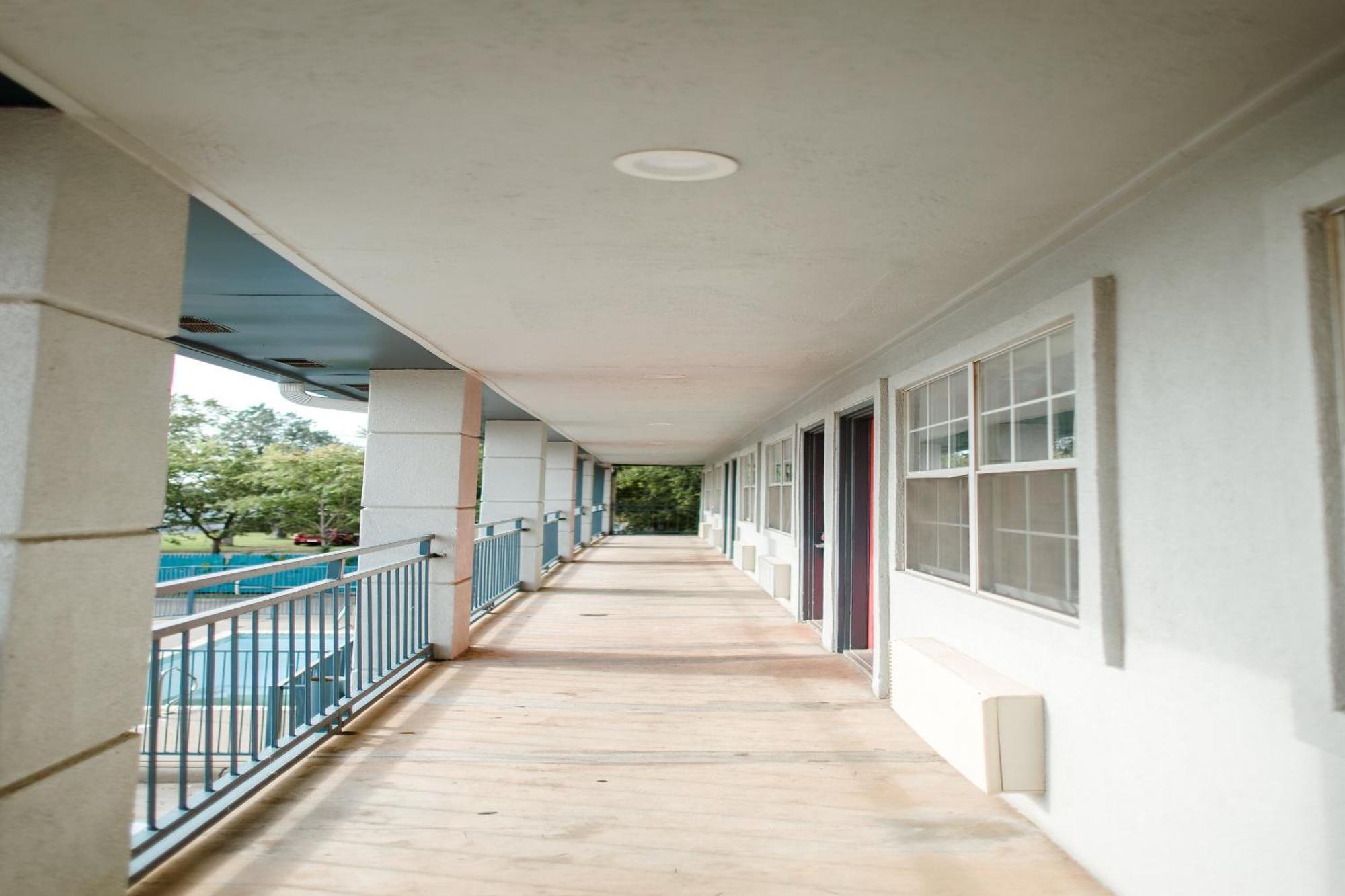 Oyo Hotel Wichita Falls I-44 Sheppard Airforce エクステリア 写真