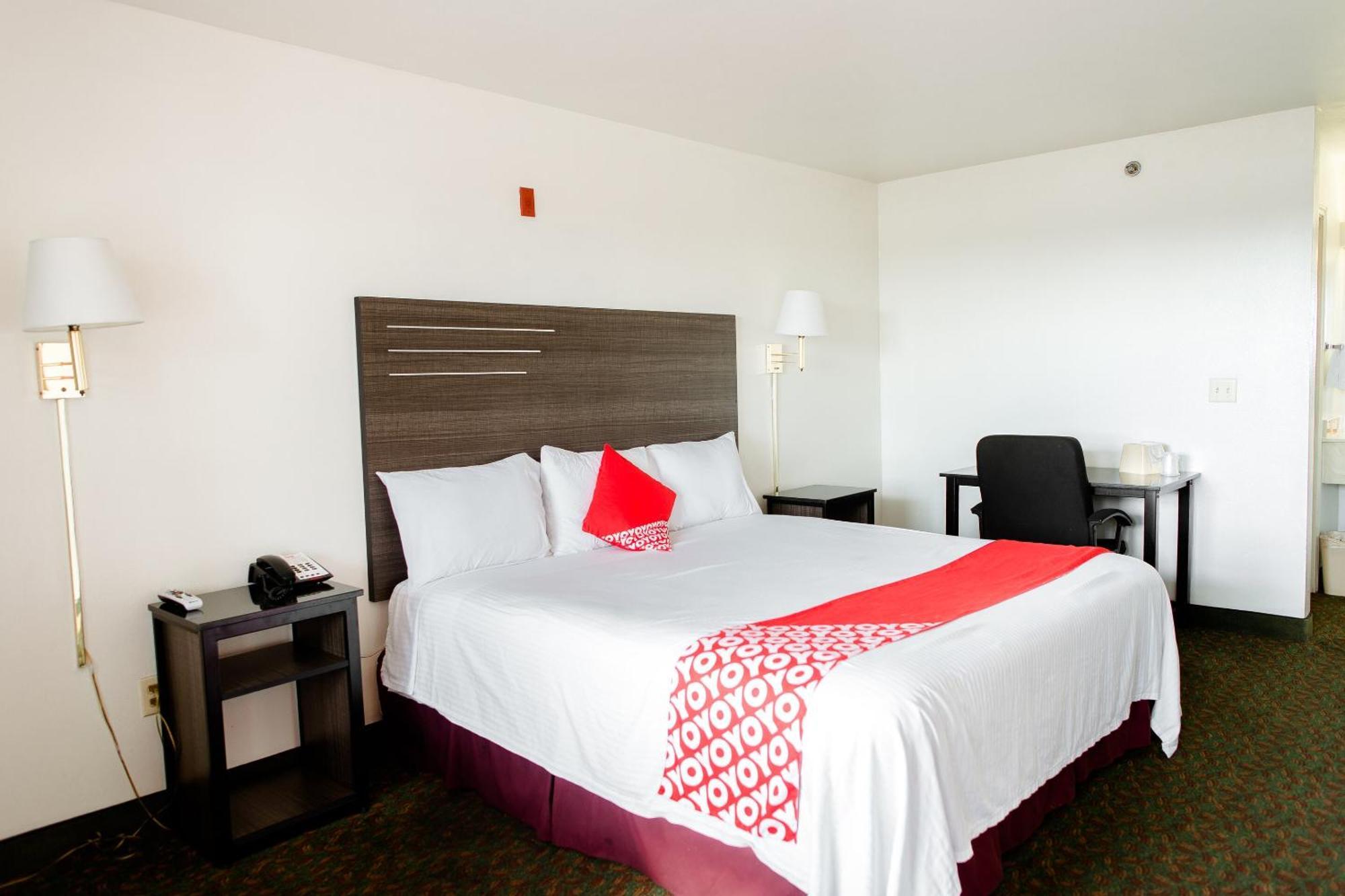 Oyo Hotel Wichita Falls I-44 Sheppard Airforce エクステリア 写真